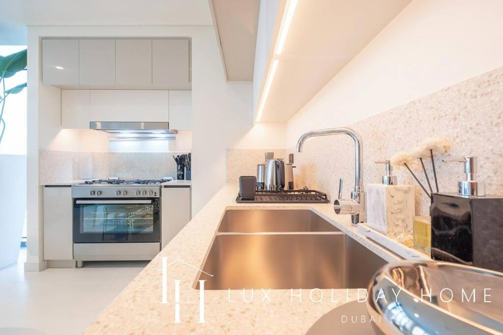 अपार्टमेंट Lux The Marina Vista Beachfront 3